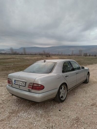 Mercedes w210