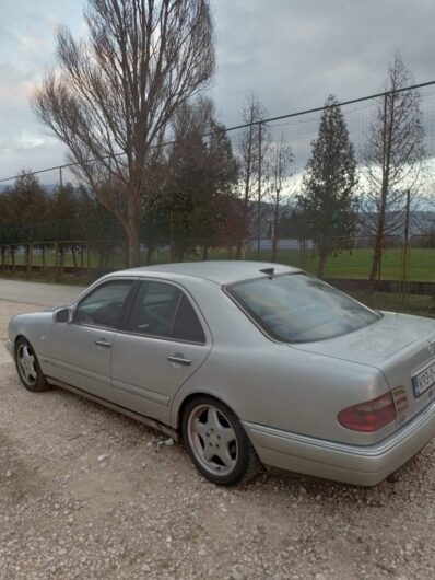 Mercedes w210